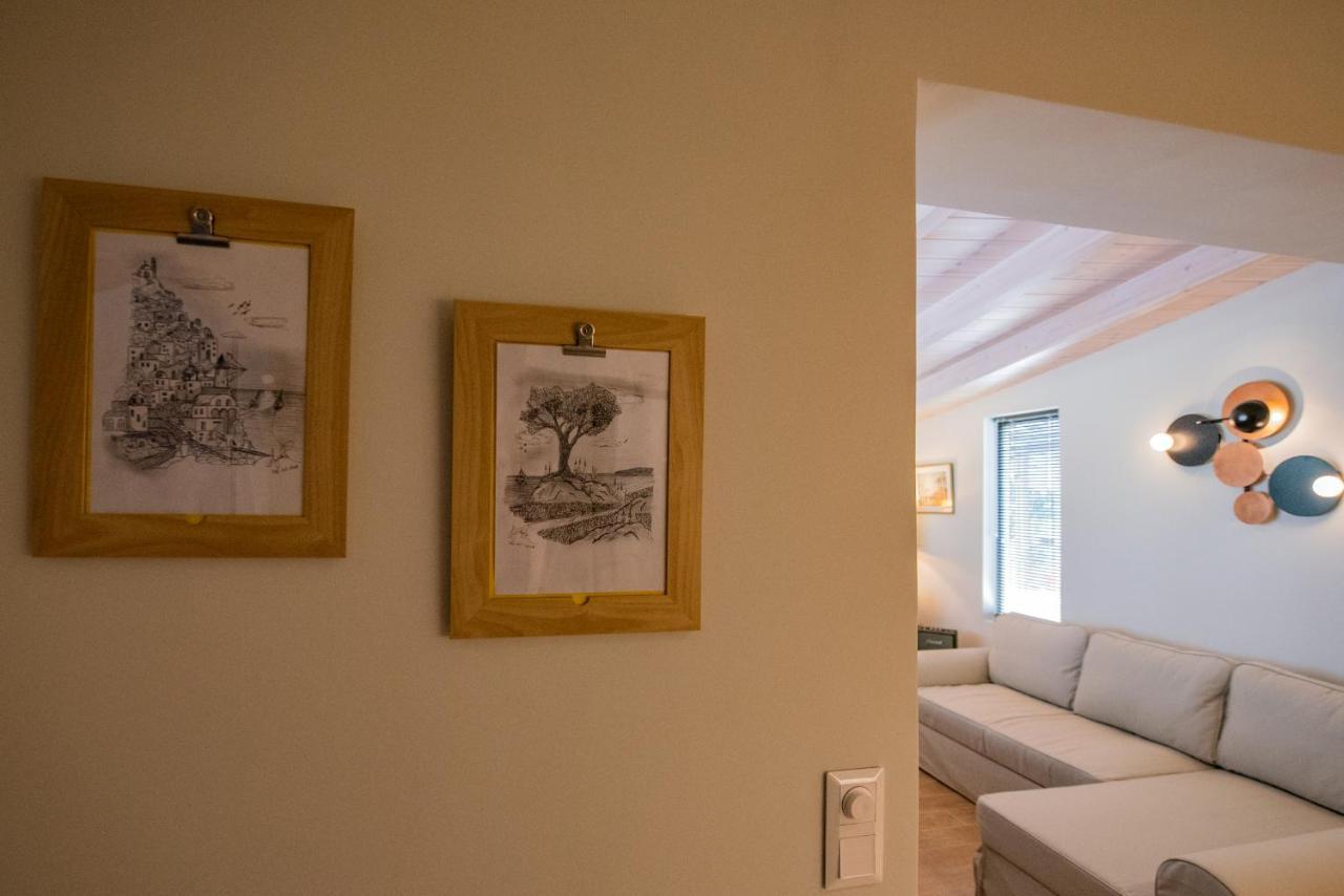 Tinas Home - Kalamata Mediterranean Villas Ngoại thất bức ảnh